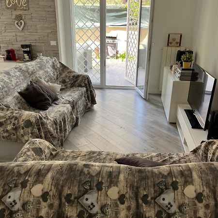 Ferienwohnung Aria Di Mare Lido di Ostia Exterior foto